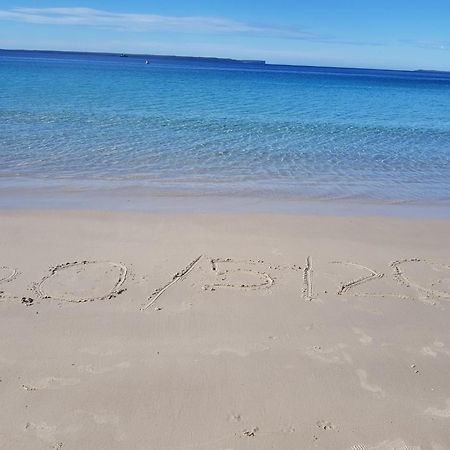 Husky 56 Beachfront Villa'S - Great Location On The Beach Huskisson Bagian luar foto