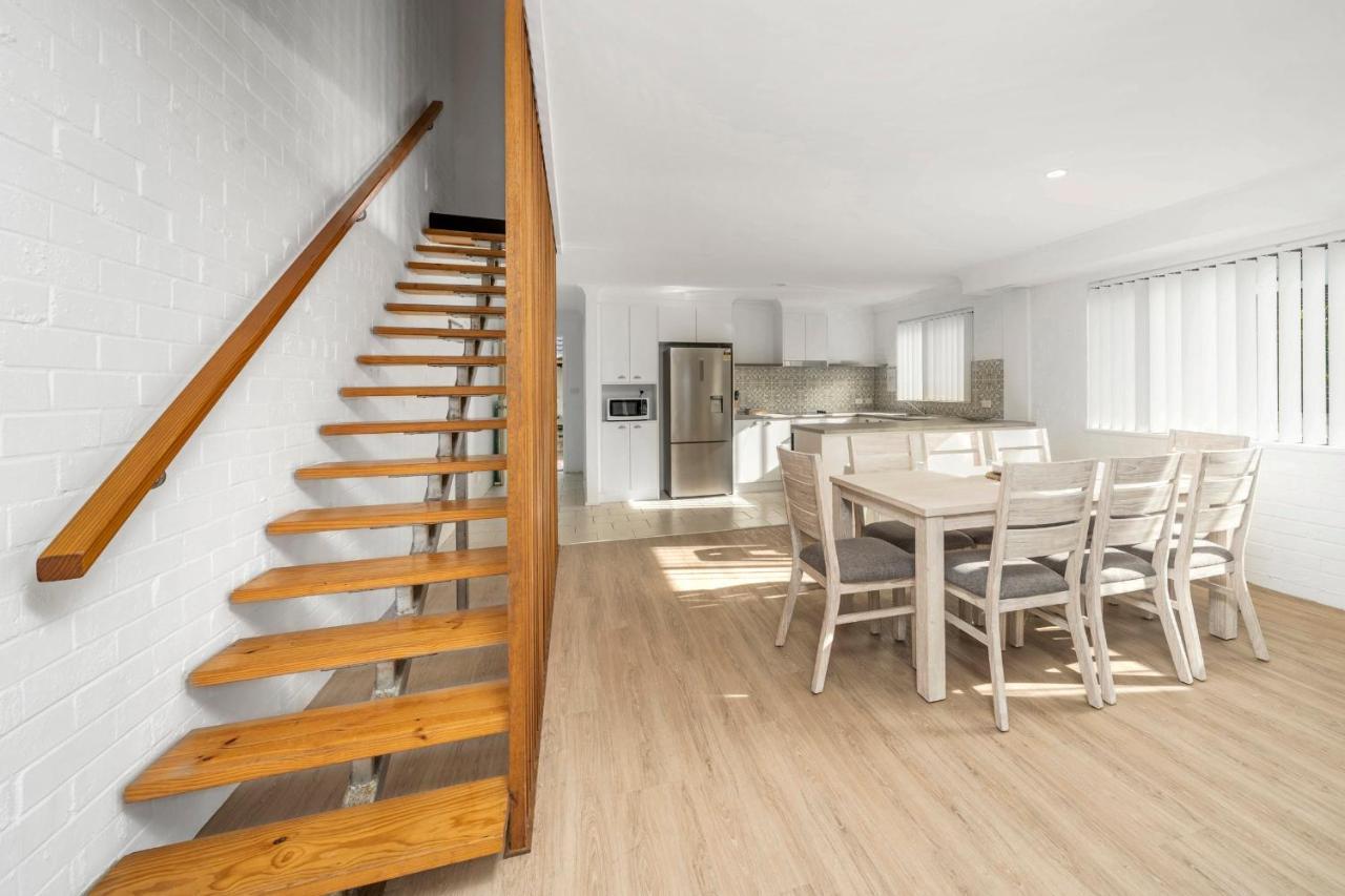 Husky 56 Beachfront Villa'S - Great Location On The Beach Huskisson Bagian luar foto