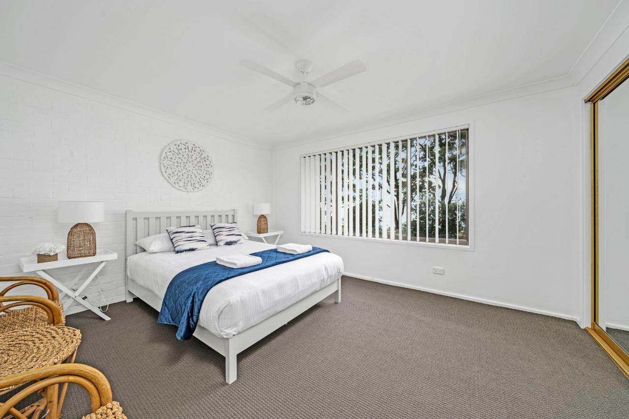 Husky 56 Beachfront Villa'S - Great Location On The Beach Huskisson Bagian luar foto