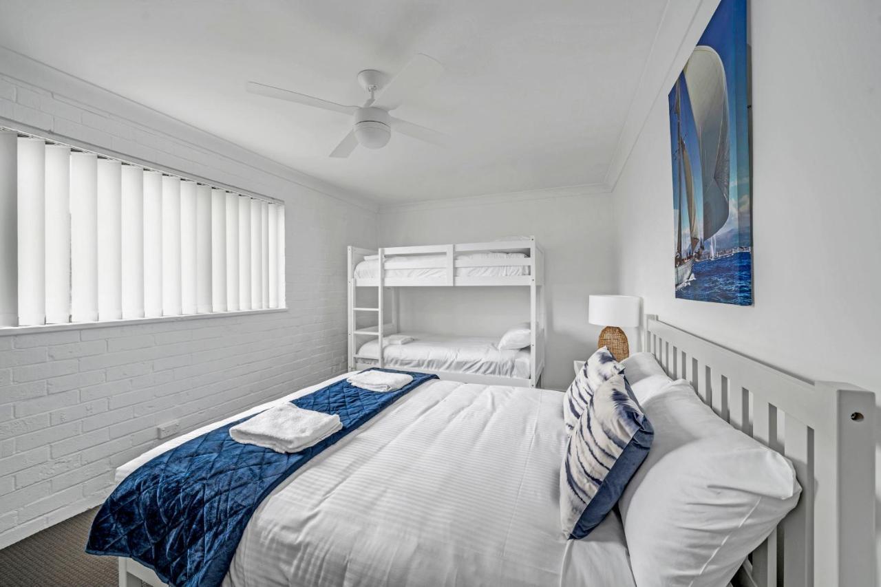 Husky 56 Beachfront Villa'S - Great Location On The Beach Huskisson Bagian luar foto