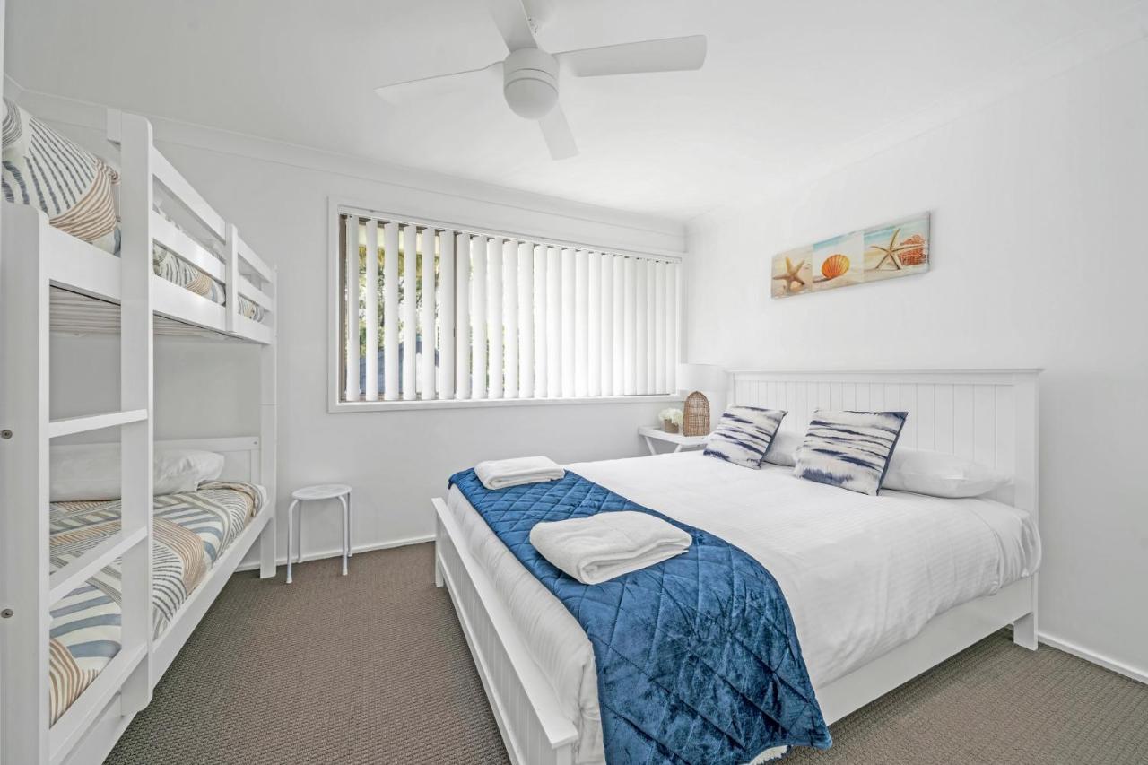 Husky 56 Beachfront Villa'S - Great Location On The Beach Huskisson Bagian luar foto